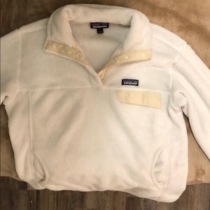 White/Cream Patagonia Fleece